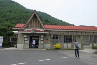 旧吉ヶ原駅舎
