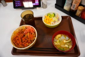 ６５０円の定食