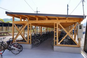 自転車置き場も…