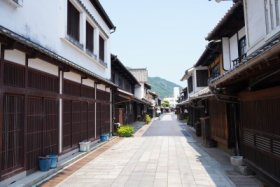 町並み…