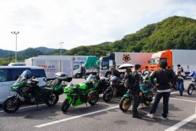 津田ＳＡにて