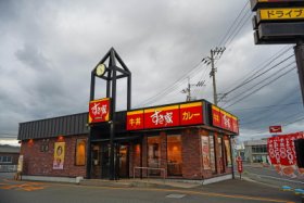 夕食は