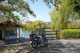 鴨島公園トイレ