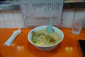 豚骨ラーメン