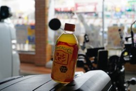 セブンで暖かい飲み物を…