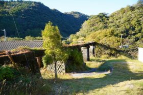 反対側から見ると