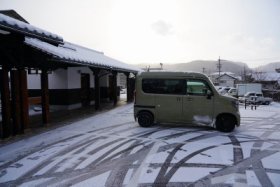 東城駅駅前は…