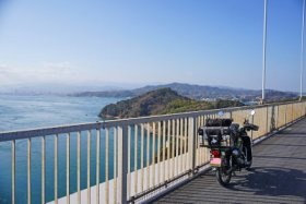 朝から天気が良いです